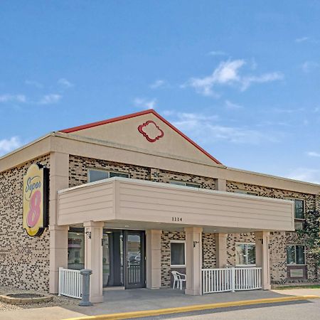 Super 8 By Wyndham Monticello Exterior foto